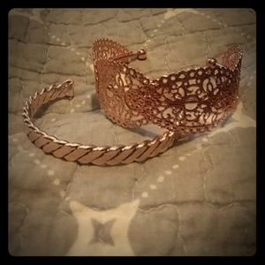 Adjustable bracelets